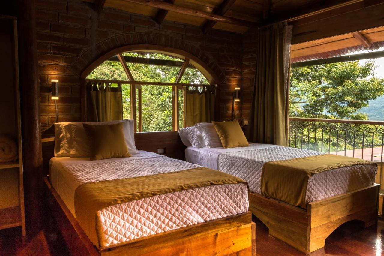 Casa De Vista Alta Hotel Mindo Ngoại thất bức ảnh