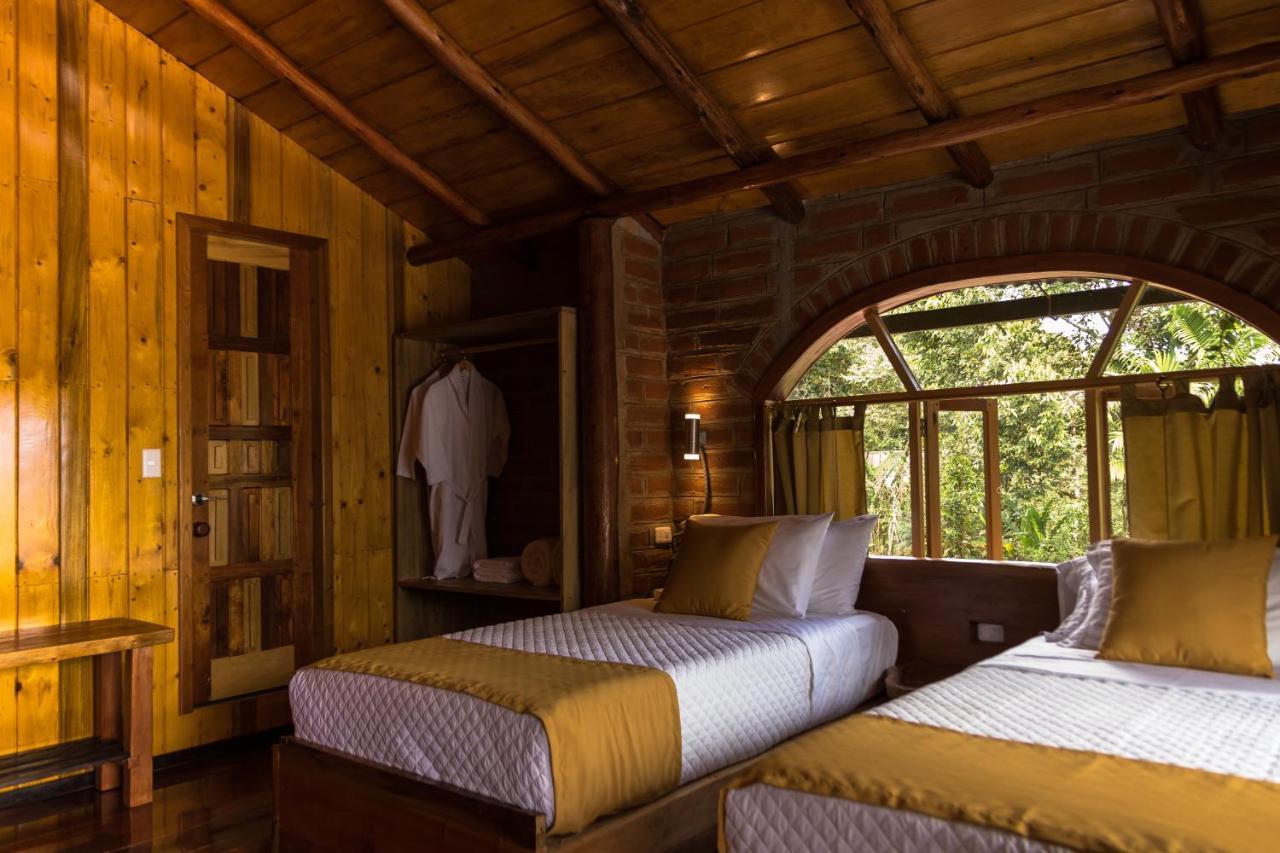 Casa De Vista Alta Hotel Mindo Ngoại thất bức ảnh