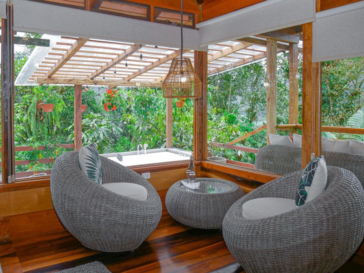 Casa De Vista Alta Hotel Mindo Ngoại thất bức ảnh