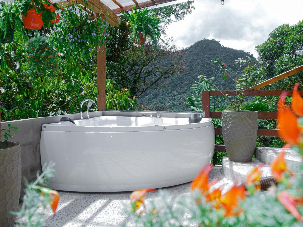 Casa De Vista Alta Hotel Mindo Ngoại thất bức ảnh